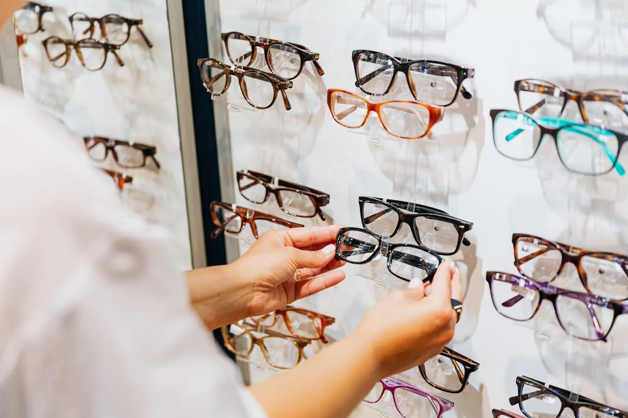 L’art de choisir des lunettes pour les visages ronds